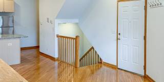 2714 N Wayne Gallery 23