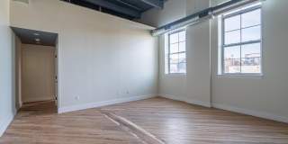 438 Penn Ave Gallery 30