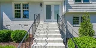 5600 Laniel Court Gallery 3