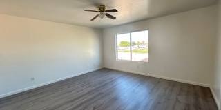 Stunning 4 Bedroom Remodel in Harbor Shores Gallery 23