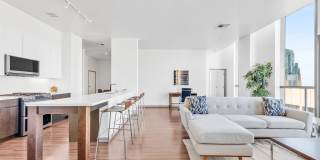 3033 Wilshire Gallery 1