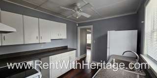 GORGEOUS HISTORICAL APARTMENT HOME / TOTALLY UPGRADED INTERIOR / CLOSE TO EVERYTHING! Gallery 17