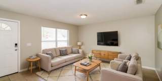 8415 North 10th Street Gallery 4