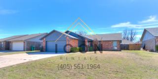 8804 Northwest 92nd Street Gallery 1