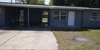 2 Bedroom 1Bath Duplex For Rent at 104 W Lancaster Road Orlando, FL 32824 Gallery 6