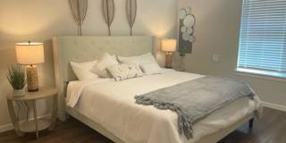3 Bed 2 Bath 2 Car Duplex Freedom Villas in Midwest City, OK Gallery 8