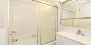 Almar Arms Gallery 7