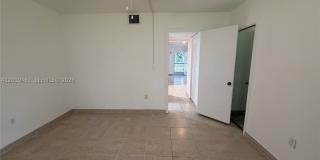 20230 NE 2nd Ave Gallery 7