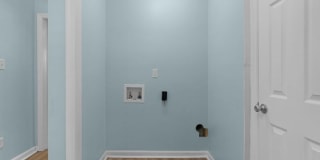 423 Money Tree Lane Gallery 14