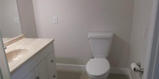 2955 Riverside Drive Gallery 21