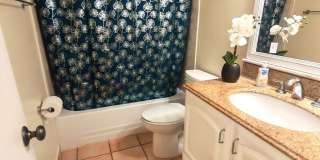 Charming 1 Bedroom / 1 Bathroom Condo – First Floor Unit with Florida Room in a Gated Community. Gallery 10