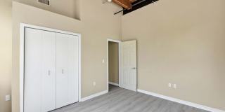 SoHo Lofts Gallery 11