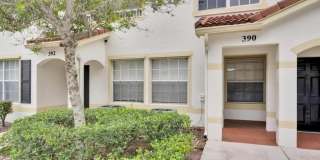 390 SE Rogers Court Gallery 1