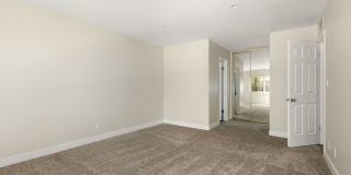 Lombardi Apartments Gallery 18