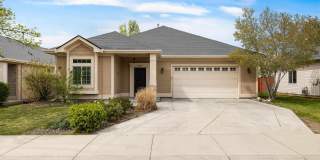 525 South Woodhaven Avenue 525 South Woodhaven Avenue Gallery 1