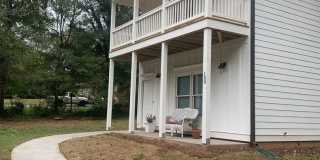 3 Bedroom Near Downtown Available for Pre-Lease Gallery 1