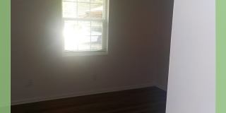 209 Lark Drive Gallery 2