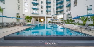 1818 Park Gallery 16