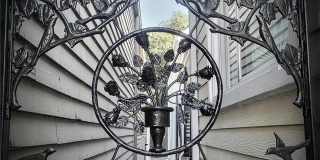 2112 BARONNE Street Gallery 25