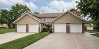 3563 Northeast Independence Circle Gallery 1