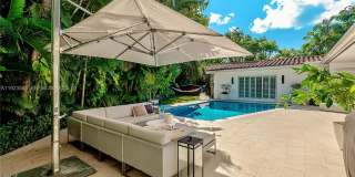 375 Harbor Ct Gallery 1