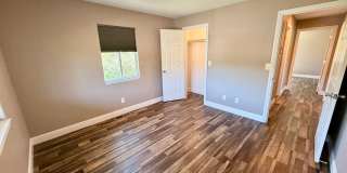 Updated 2 Bedroom 1 Bathroom in Grass Valley Gallery 16