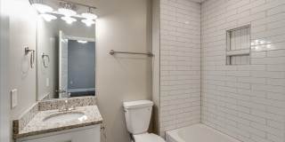 Charming 1920 renovated home! Gallery 14