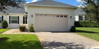 3/2 End Unit Villa in Gated Community Gallery 1