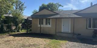 1012 Niantic St Gallery 1