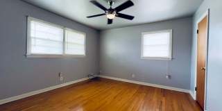 Great 3/2/1 Located Near Texas Tech University Gallery 11