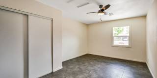 Spacious 6-Bedroom, 3.5-Bath Pool Home Near ASU Campus Gallery 17