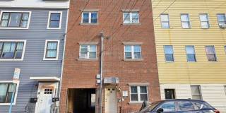 76 HUTTON ST Gallery 1