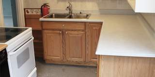 RENOVATED BALLARD 3 BED, 2 BATH DUPLEX UNIT FOR RENT CLOSE TO ALL Gallery 7