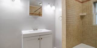 Three Bedroom Home in Middle River Gallery 28