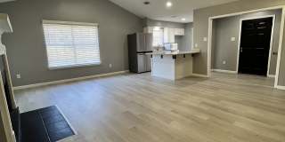883 Bonneville Drive Gallery 3