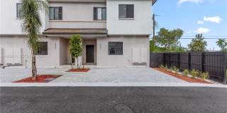 400 SW 1st St Gallery 1