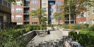 Avalon ParcSquare Gallery 35