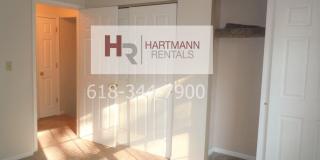 Two Bedroom Duplex with Modern Kitchen, 1 1/2 Baths and Garage! Gallery 10