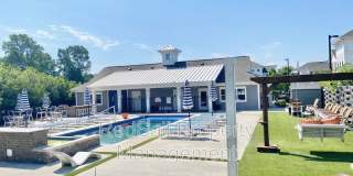 208 Fishers Ct Gallery 30