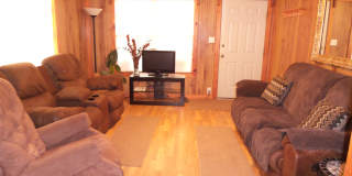 514 South Rife Street Gallery 3