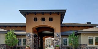 Red Tail Apartments Gallery 5