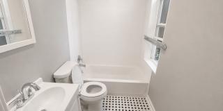 4-Bedroom Home with Private Primary Suite Near Fairmount Park Gallery 19