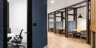 The Lincoln Gallery 18