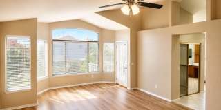 Gorgeous Move-In Ready Home with Resort-Style Backyard! Gorgeous Move-In Ready Home with Resort-Style Backyard! Gallery 10