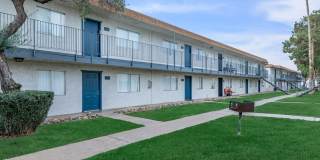 Rise at the Palms Gallery 75