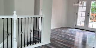 Beautifully Updated Fairwood Cul-de-Sac Home – Fresh Paint Throughout! Gallery 21