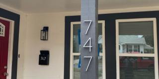 MODERN DECORATED HOUSE | 4 BEDROOM | 2 BATH | COVERED PATIO | CASITA WITH KITCHEN, BATH & LAUNDRY Gallery 3