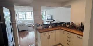 1420 Brickell Bay Dr Gallery 29