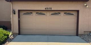 Spacious townhome with great views Gallery 35