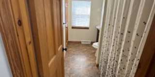 Charming 2BD/1BA Townhome in Burlington’s New North End Gallery 17